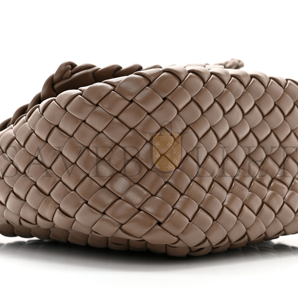 BOTTEGA VENETA NAPPA INTRECCIO MINI COBBLE SHOULDER BAG TAUPE GREY (19*18*8cm)