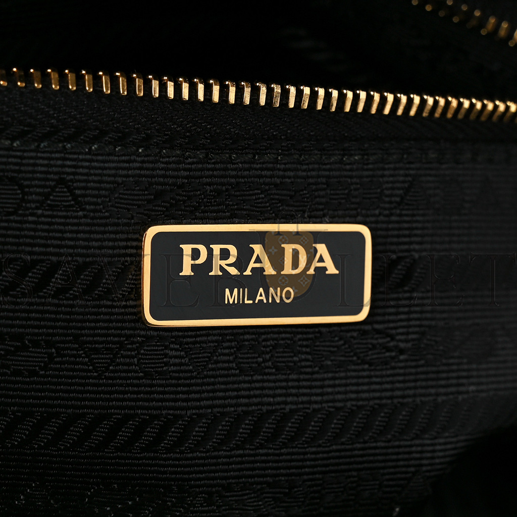 PRADA VITELLO PHENIX CAMERA BAG BLACK (20*15*8cm)